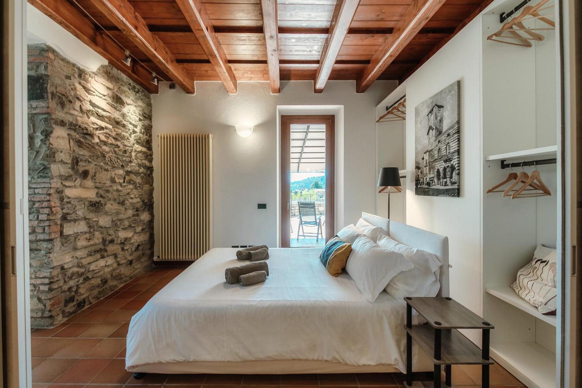 Crotto Polirolo - The House Of Travelers Apartment Cernobbio Exterior photo